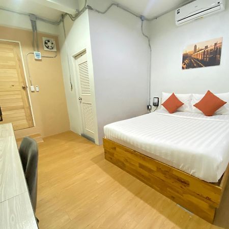 ซับรูมโฮเทล Subroom Hotel Surat Thani Zewnętrze zdjęcie