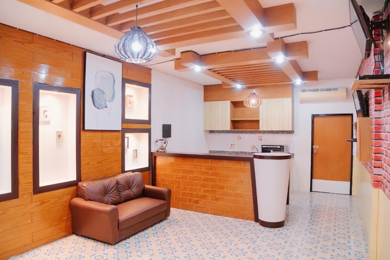 ซับรูมโฮเทล Subroom Hotel Surat Thani Zewnętrze zdjęcie