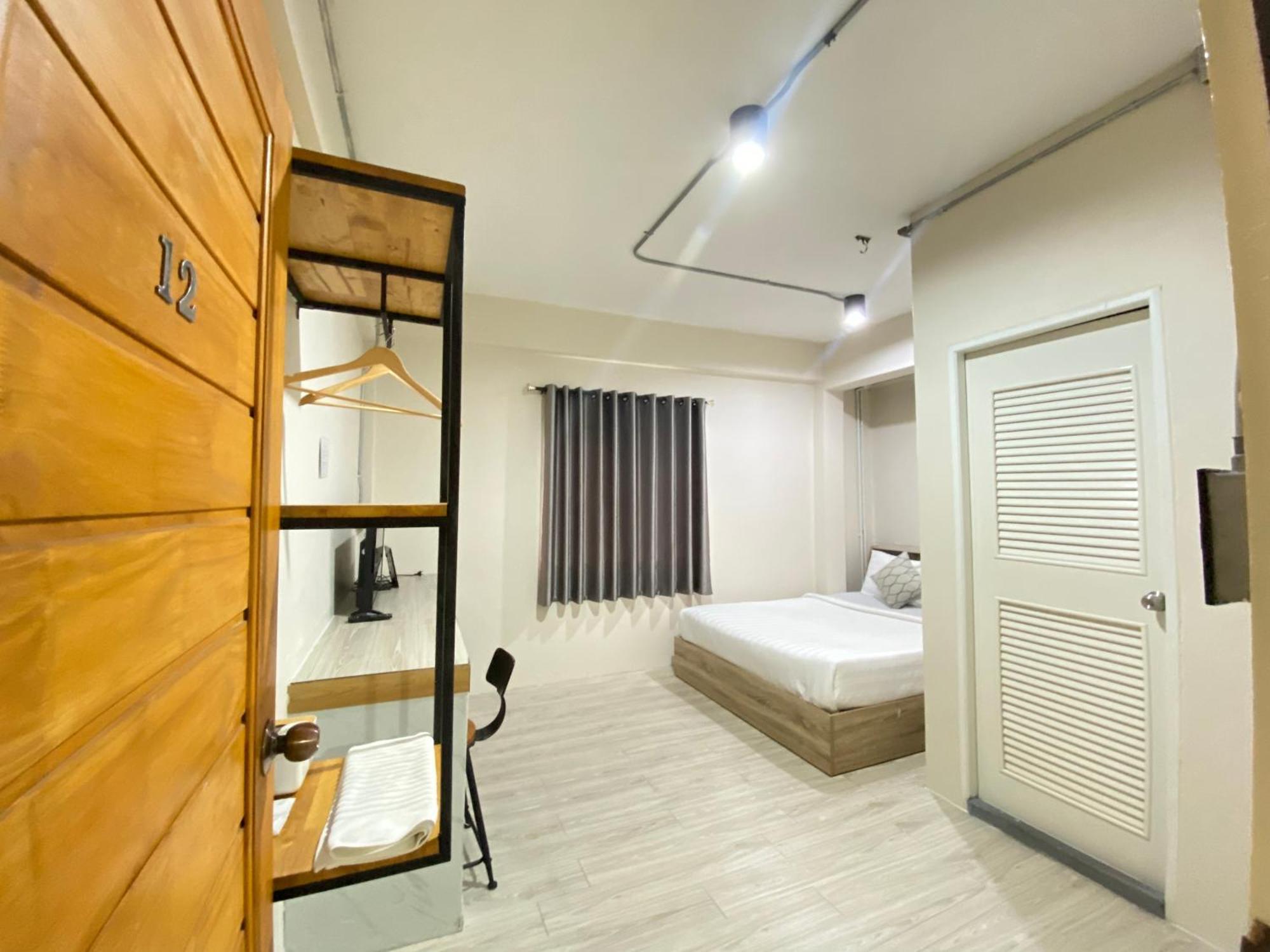 ซับรูมโฮเทล Subroom Hotel Surat Thani Zewnętrze zdjęcie